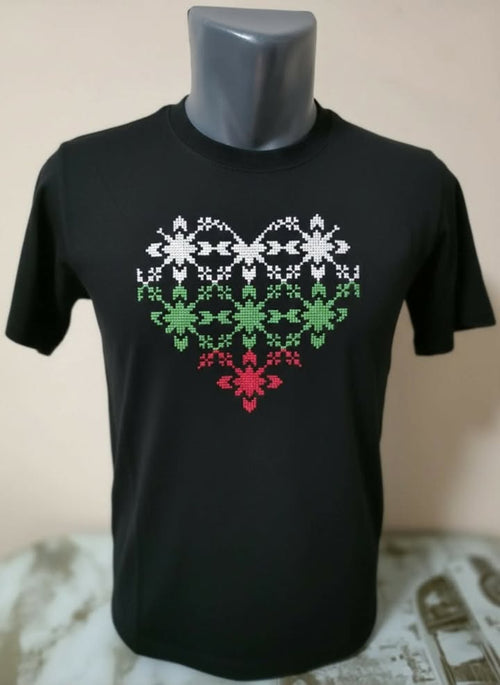 Тениска с шевица