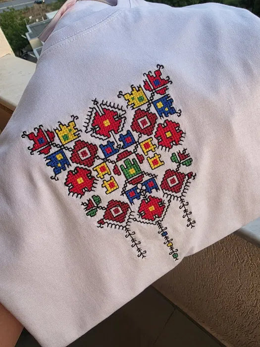 Тениска с шевица